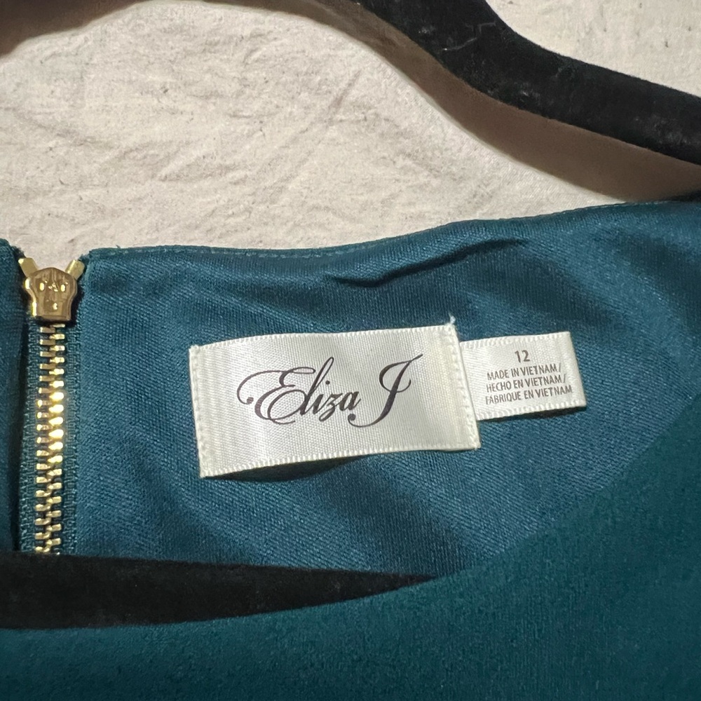 Eliza J Teal Long Sleeve Dress - Picture 2 of 4